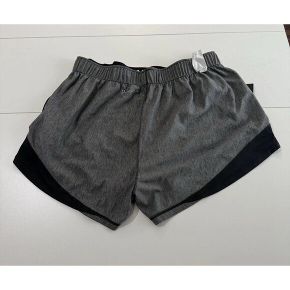 Under Armour Play Up Twist 3.0 Shorts Womens 1X Plus Loose Fit Gray Black UA Gym - Picture 10 of 11